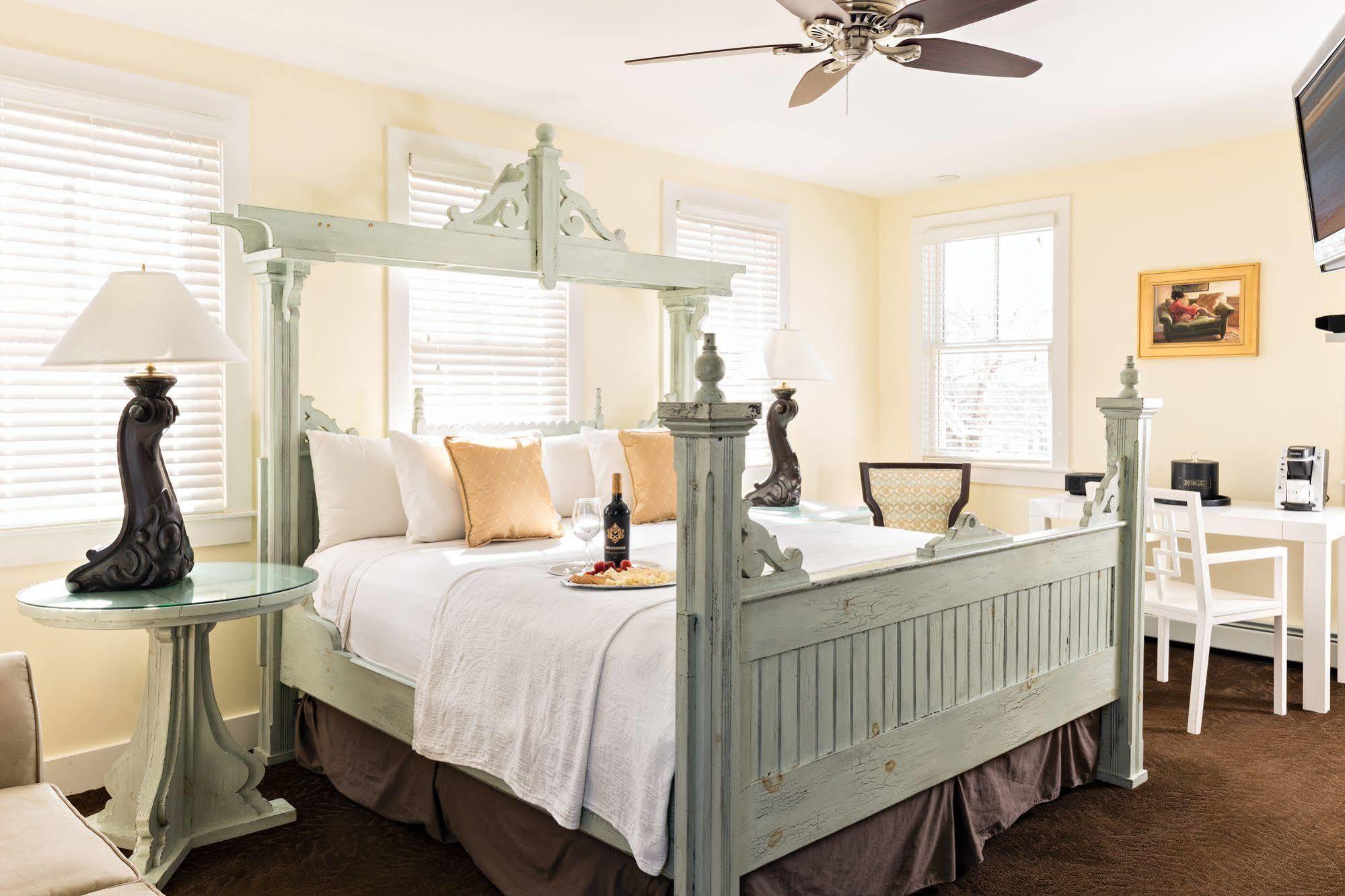 Brass Key Guesthouse Adults Only Provincetown Dış mekan fotoğraf