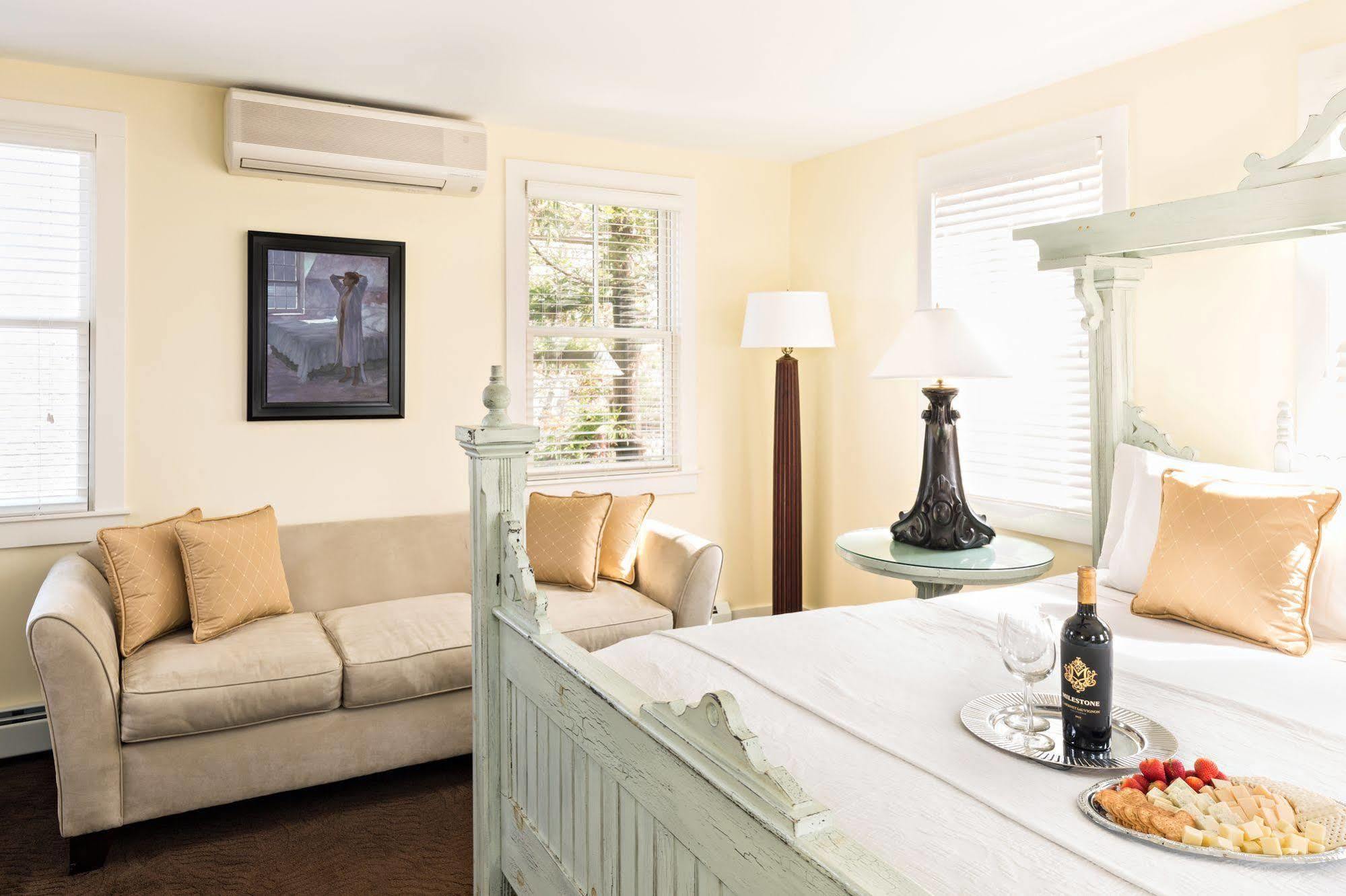 Brass Key Guesthouse Adults Only Provincetown Dış mekan fotoğraf