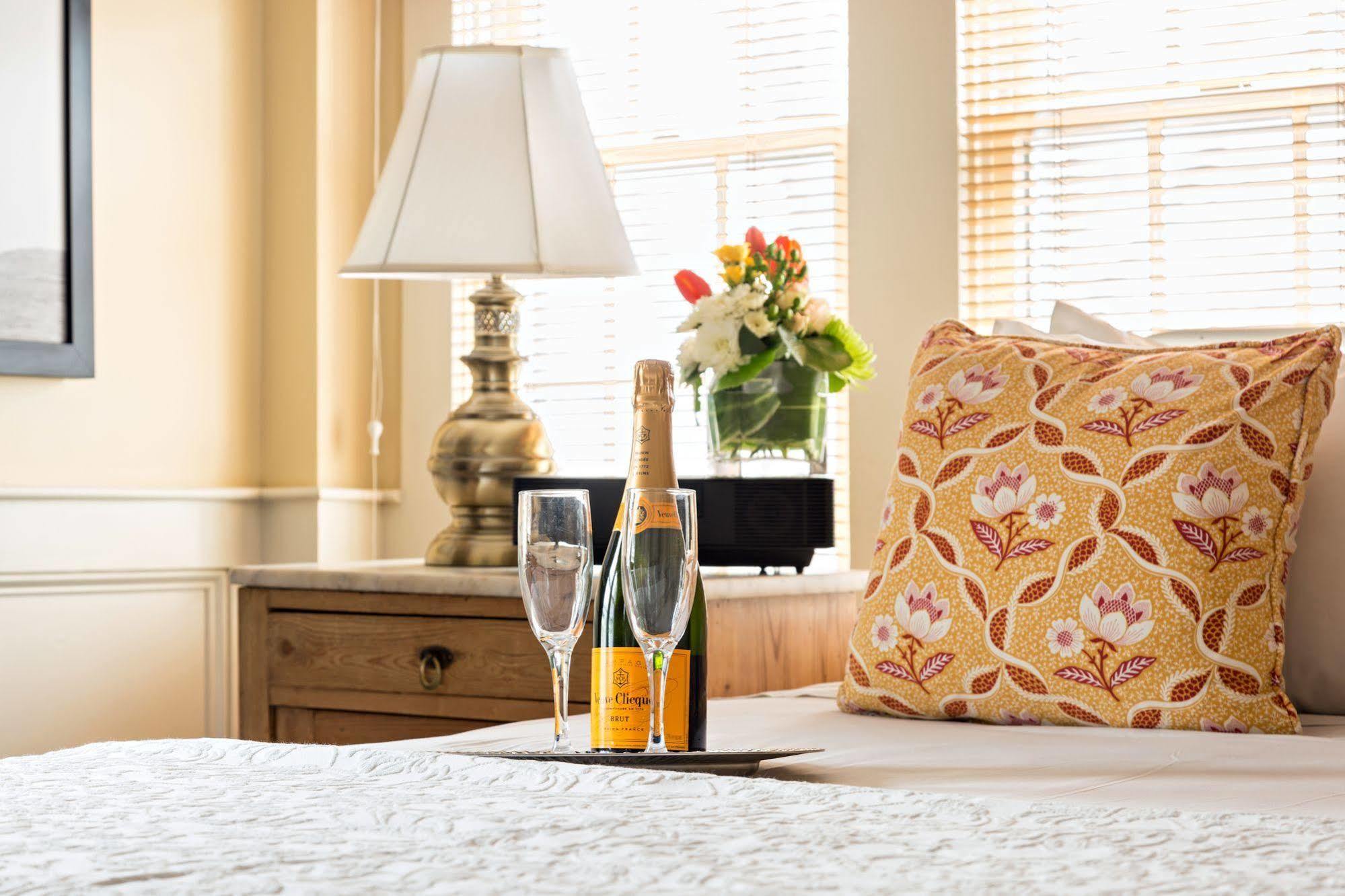 Brass Key Guesthouse Adults Only Provincetown Dış mekan fotoğraf